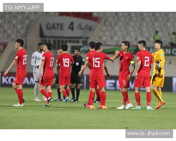 2018年世界杯预选赛中国足球队对阵香港队精彩回顾与赛后分析