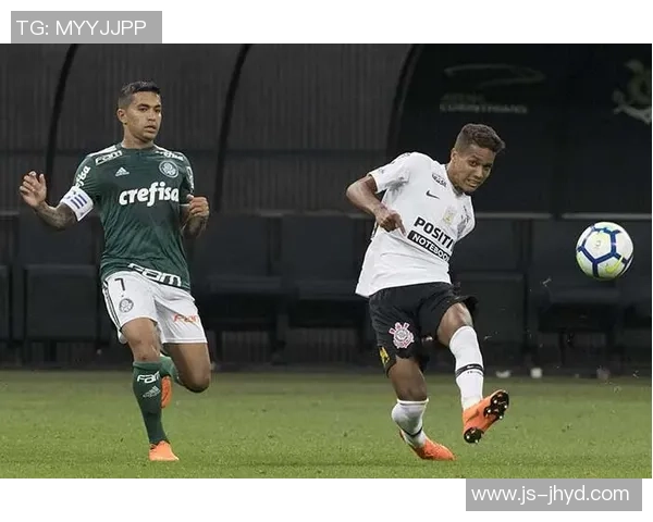 戈亚斯与格林蒂安激战正酣谁能在赛场上笑到最后